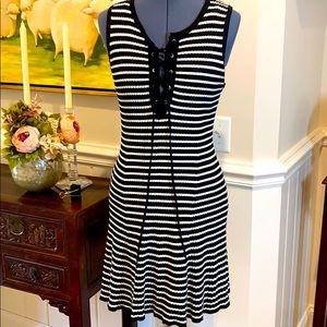 Staccato striped Shift Dress SzL